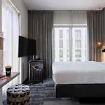 Moxy 3* דארמשטאדט