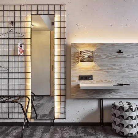 Hotel Moxy 3*
