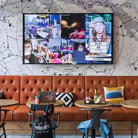 Otel Moxy